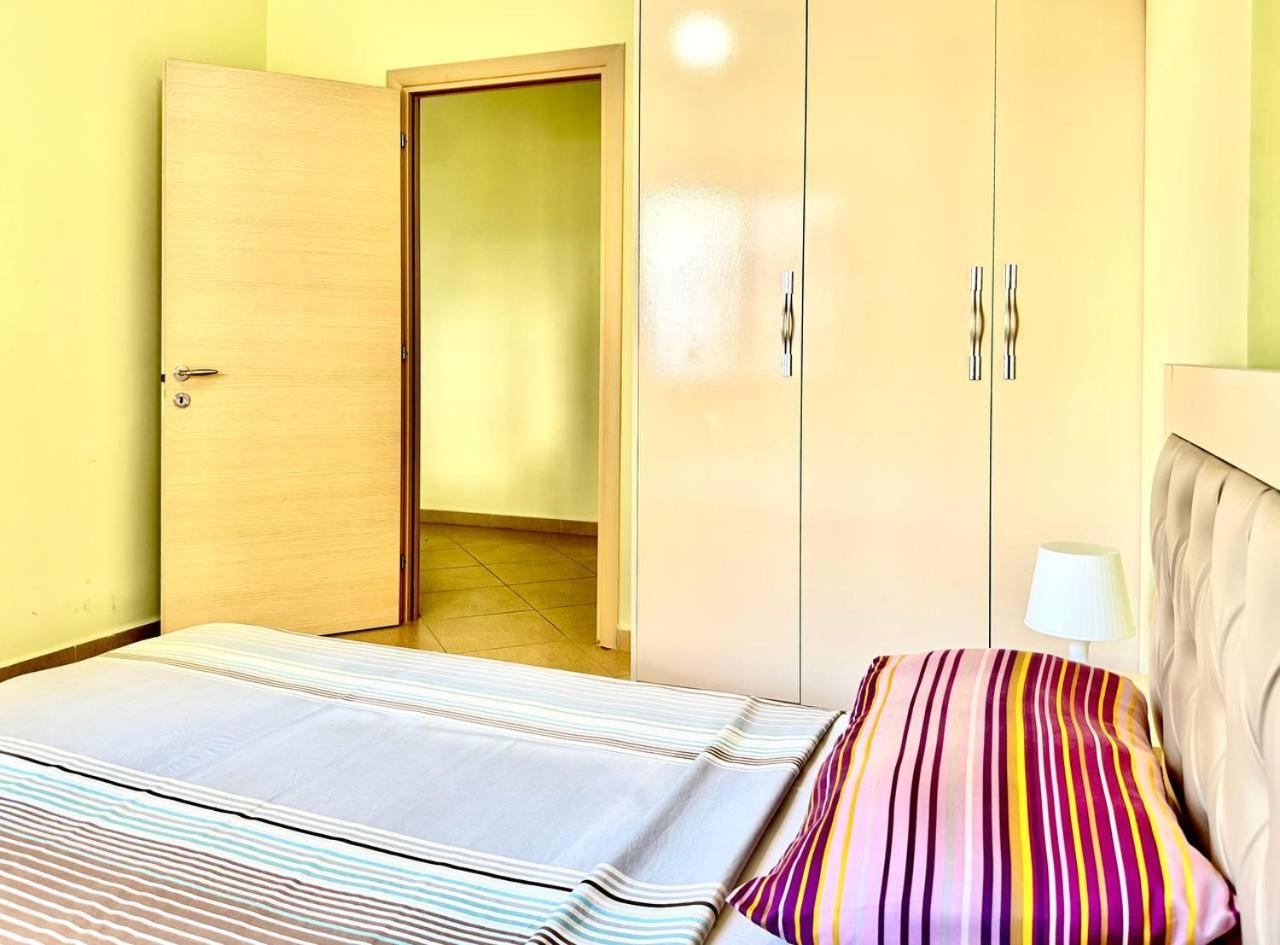 Cozy Sea View Apartment K4 Sarandë Eksteriør bilde