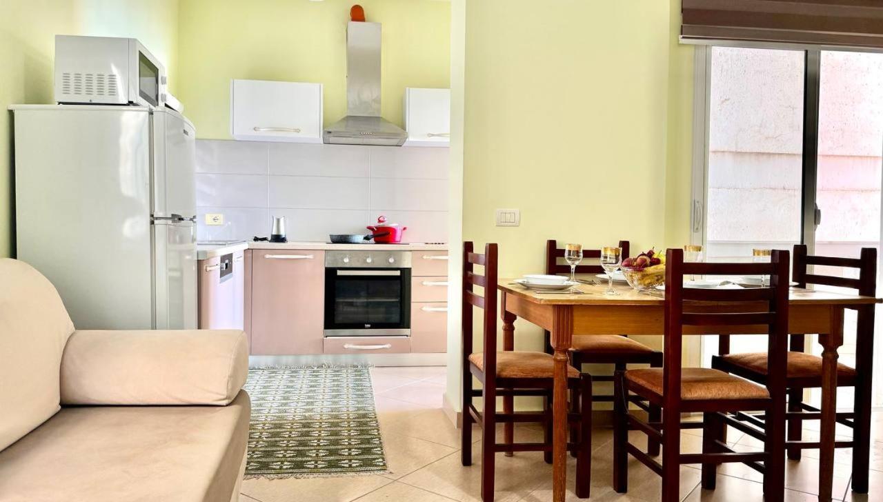 Cozy Sea View Apartment K4 Sarandë Eksteriør bilde