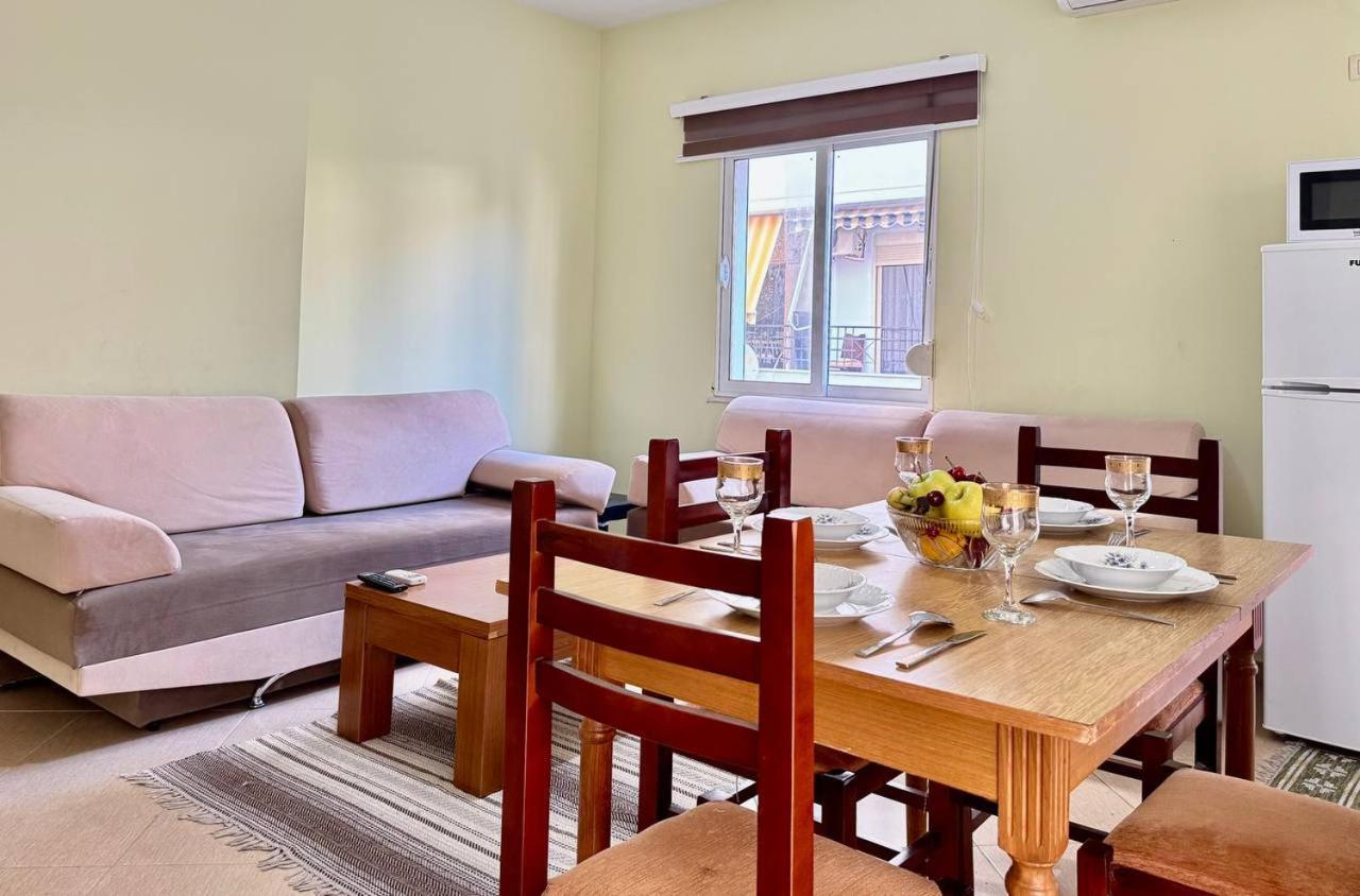 Cozy Sea View Apartment K4 Sarandë Eksteriør bilde