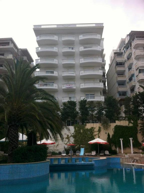 Cozy Sea View Apartment K4 Sarandë Eksteriør bilde