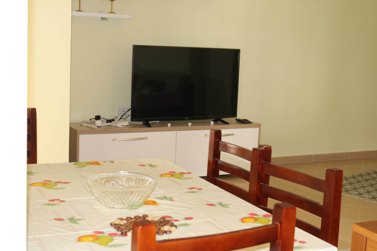 Cozy Sea View Apartment K4 Sarandë Eksteriør bilde